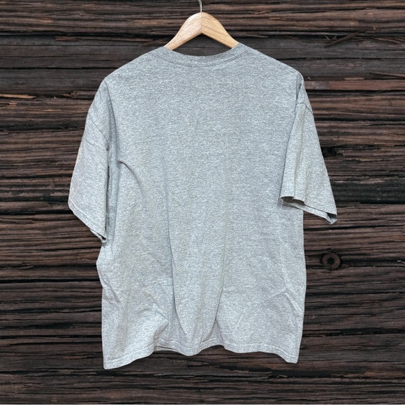 Gildan Graphic Tee - Picture 2 of 4